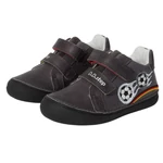 Kép 2/5 - Szürke, tépőzáras, focilabdás, átmeneti d.d. step cipő fiúknak