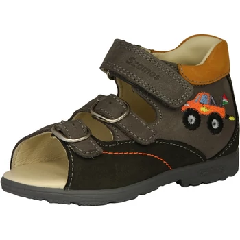 fiu,szandal,supinalt