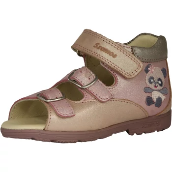 pandás,supinált,csatos,lány