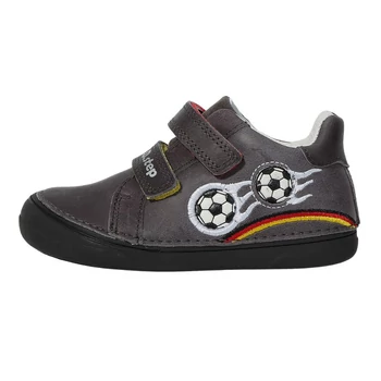 fiú cipő, d.d. step cipő, gyerekcipő, focilabdás fiú cipő, átmeneti cipő 