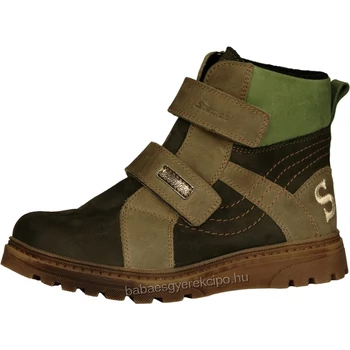szamos,gyerekcipo,bor,teli,belet,bakancs,fiu,vizallo