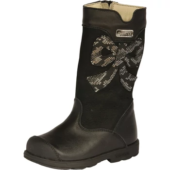 szamos,supinalt,lany,csizma