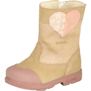 szamos,supinalt,lany,csizma