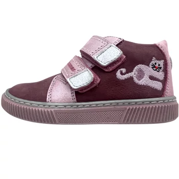 szamos,cicas,lany,bordo