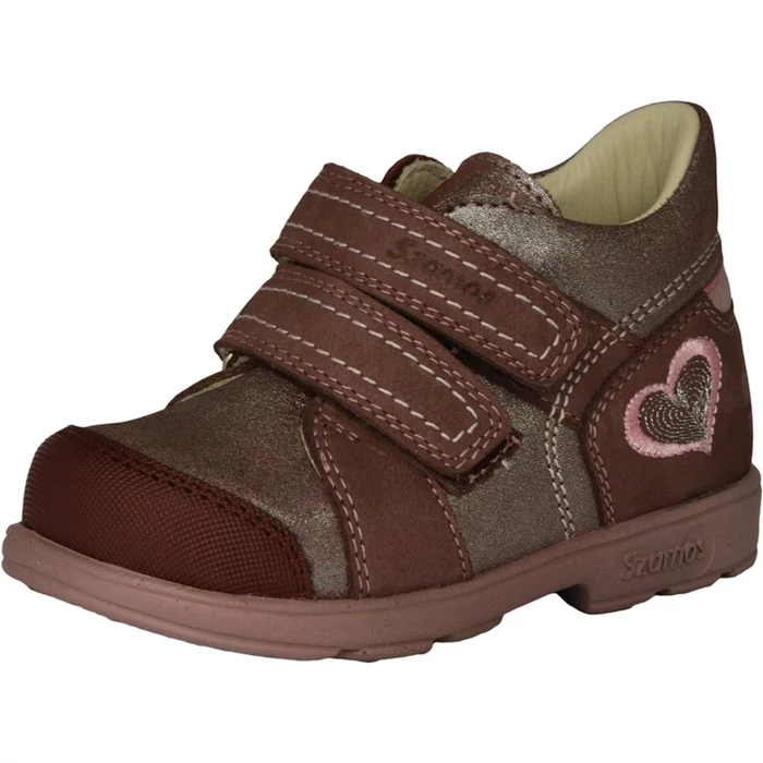 szivecskes,bordo,szamos,lany