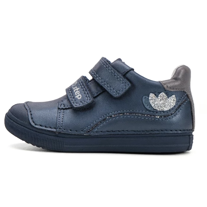 Pantofi D.D. Step albaștri pentru fete