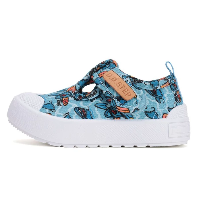 D.D. Step, cápás fiú vászoncipő