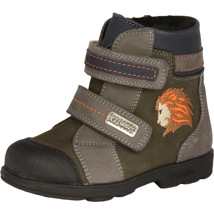 szamos,supinalt,fiu,teli bakancs