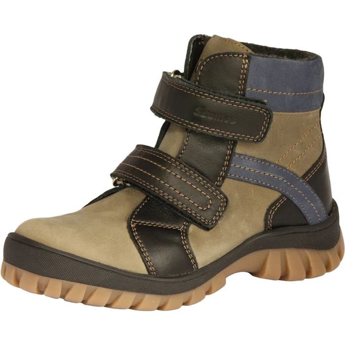 szamos,fiu,teli bakancs