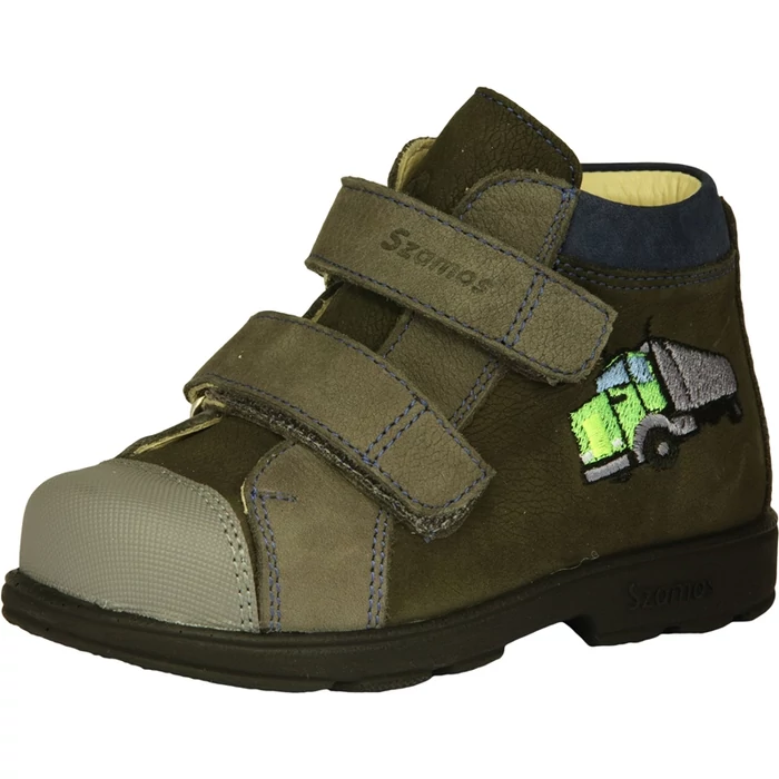 supinált cipő, gyerekcipő, szamos cipő, fiú cipő. gyerekcipő debrecen, 