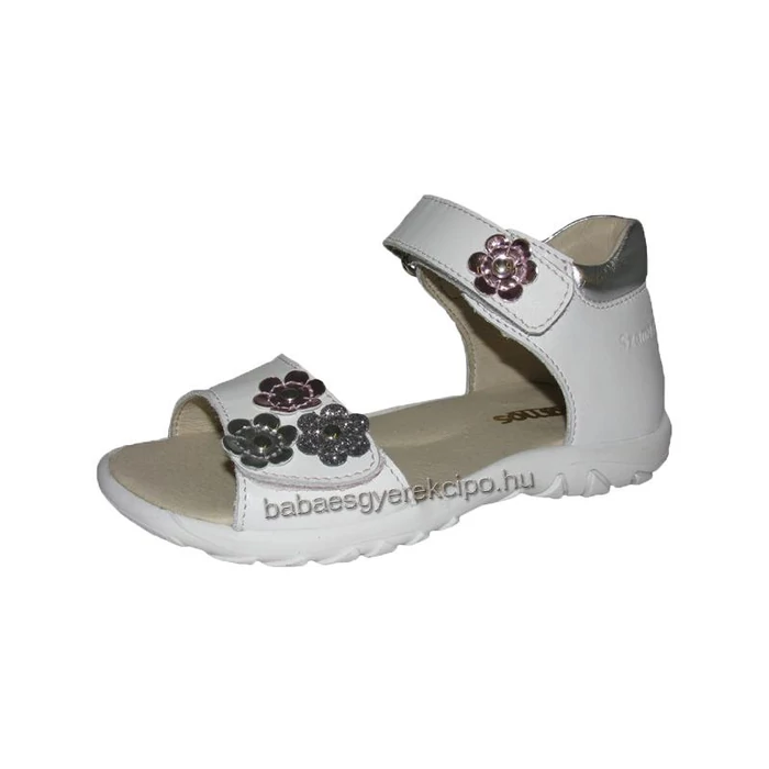 szamos,feher,szandal,viraggal,diszitett