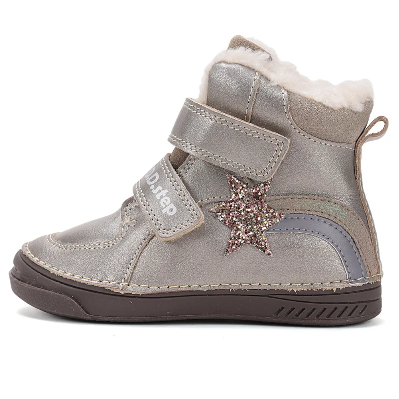 D.D.Step,Csillagos, lány, téli cipő