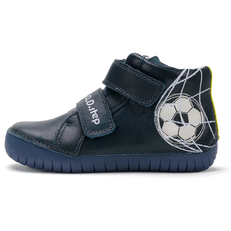D.D. Step, pantofi de fotbal de tranziție pentru băieți
