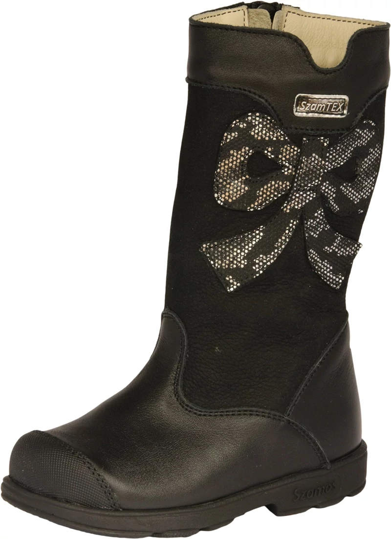 Szamos, supinált talpú, fekete színű, masnival díszített, téli csizma lányoknak.