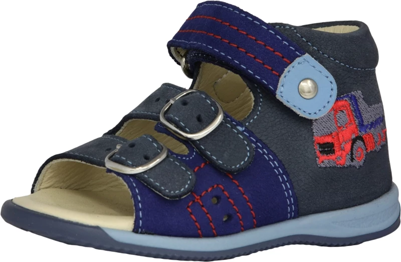 Szamos,kék , hímzett kamion mintával díszített gyerekszandál fiúknak.