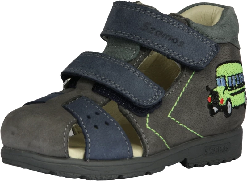 Szamos, supinált talpú, szürke, busz mintával díszített gyerek szandál fiúknak.