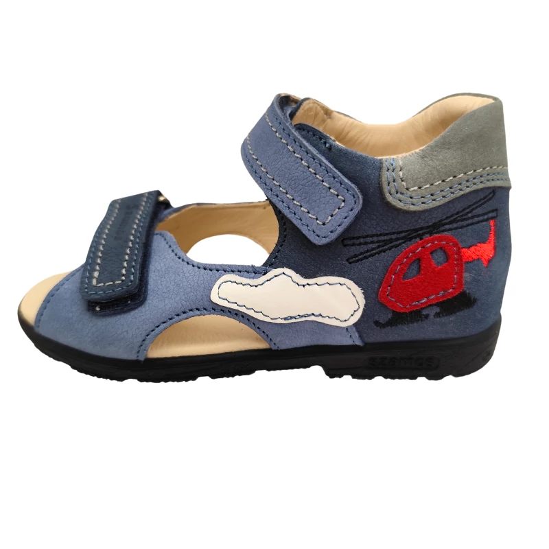 Szamos, helikopteres supinált fiú szandál