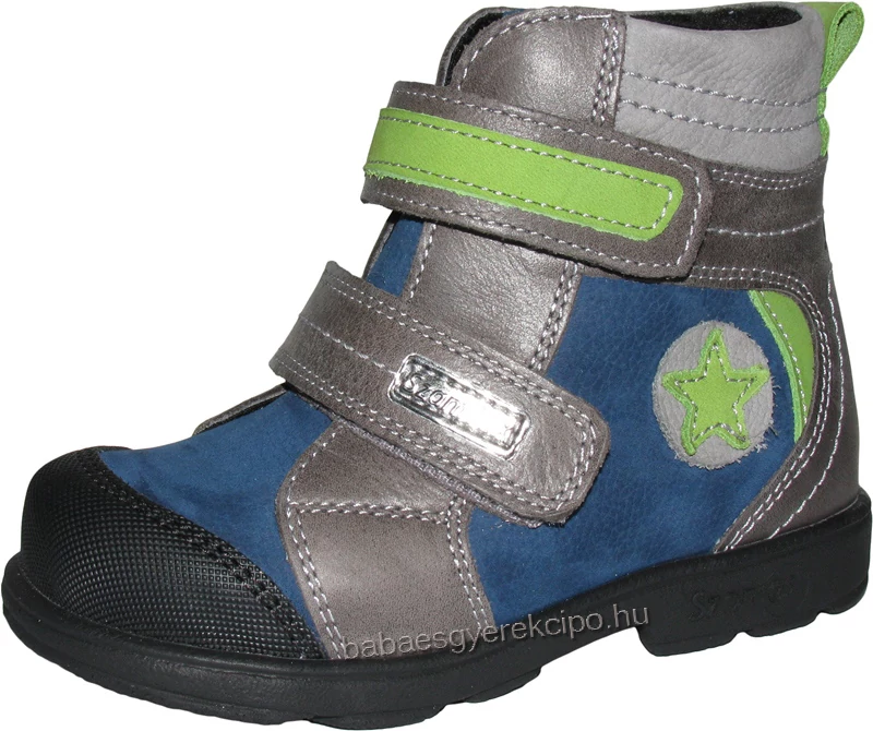 Szamos, supinált, világos kék színű, bélelt, vízálló bakancs fiúknak.